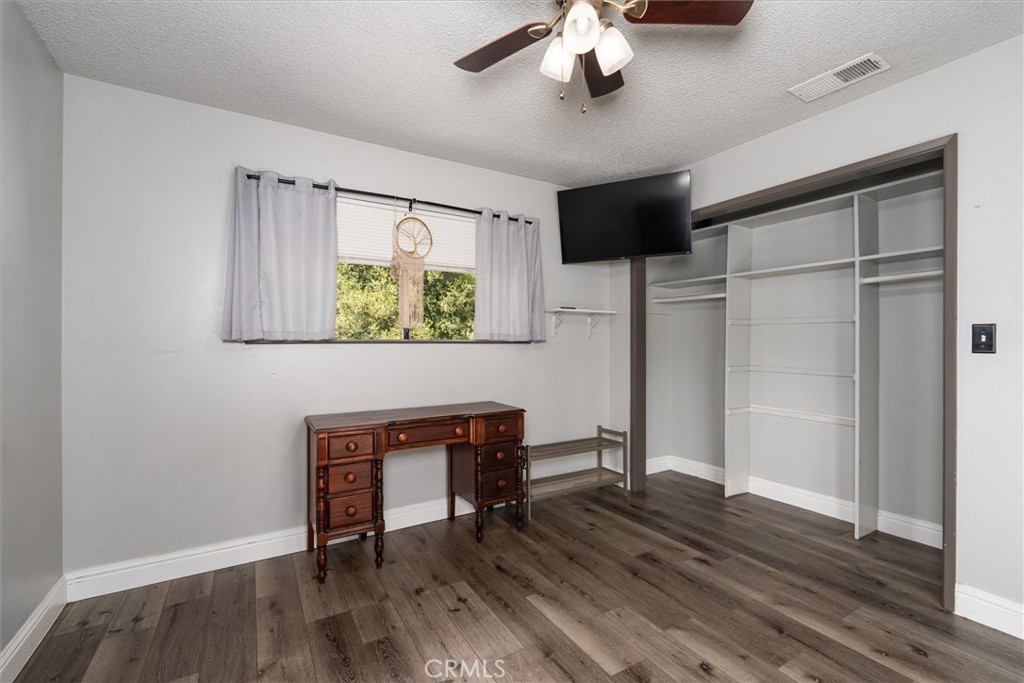 40700 Road 425a, Oakhurst, CA 93644