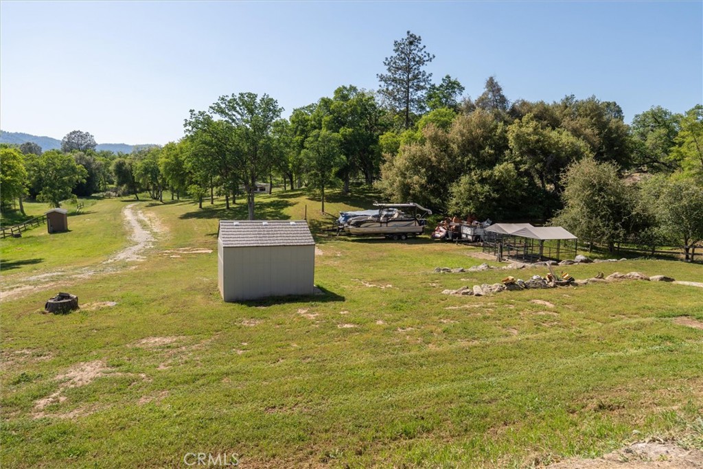 40700 Road 425a, Oakhurst, CA 93644