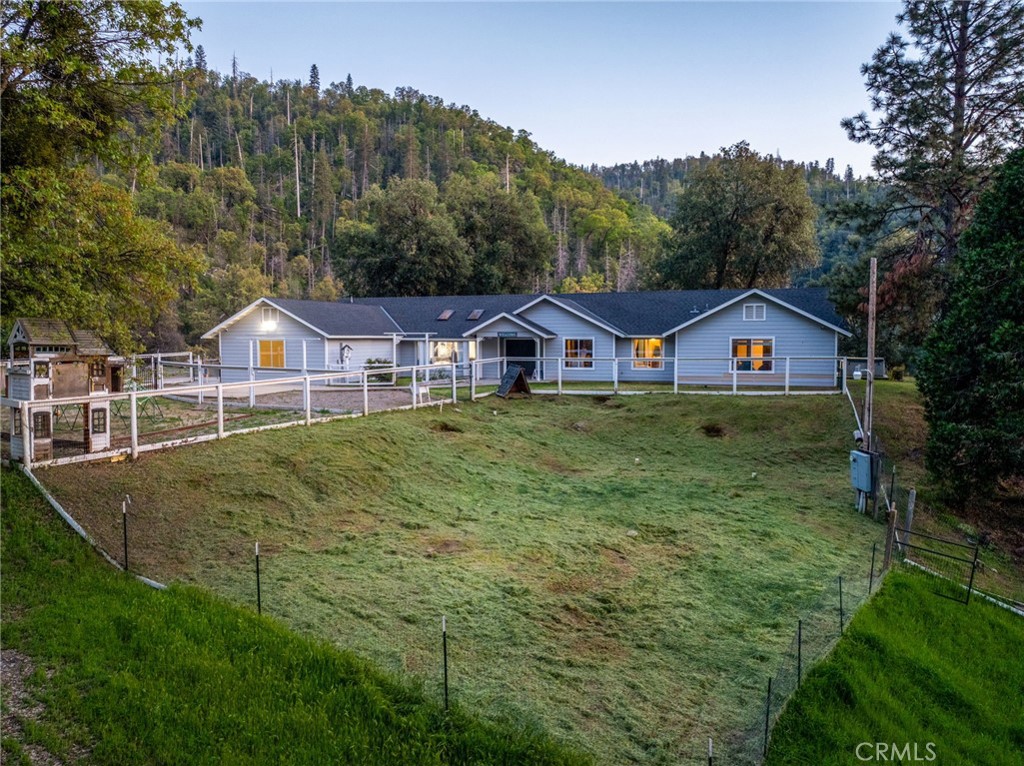 36345 Mudge Ranch Rd, Coarsegold, CA 93614