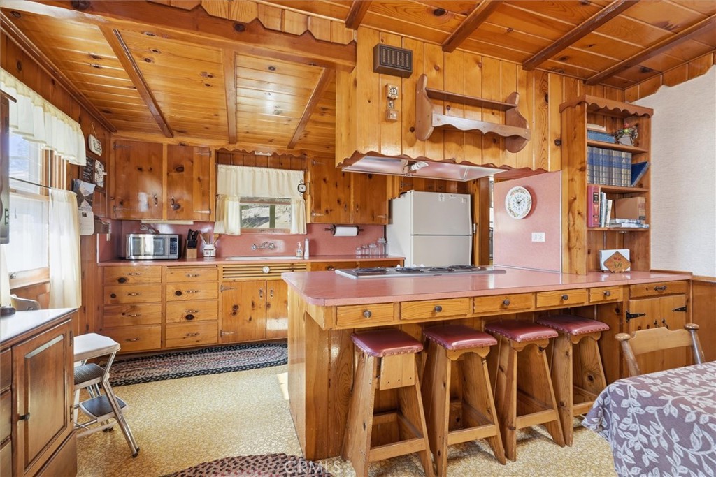 50015 Lilac Ln, Oakhurst, CA 93644