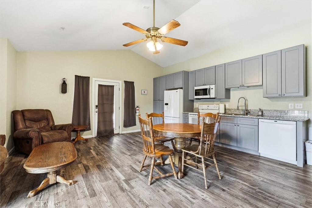 42406 Windy Gap, Ahwahnee, CA 93601