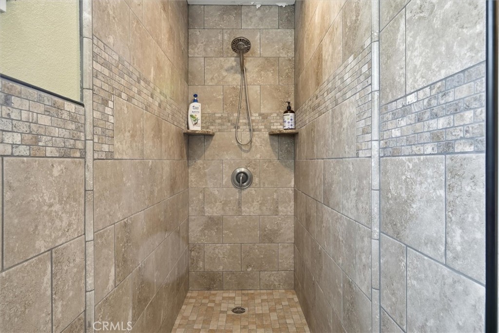 42406 Windy Gap, Ahwahnee, CA 93601