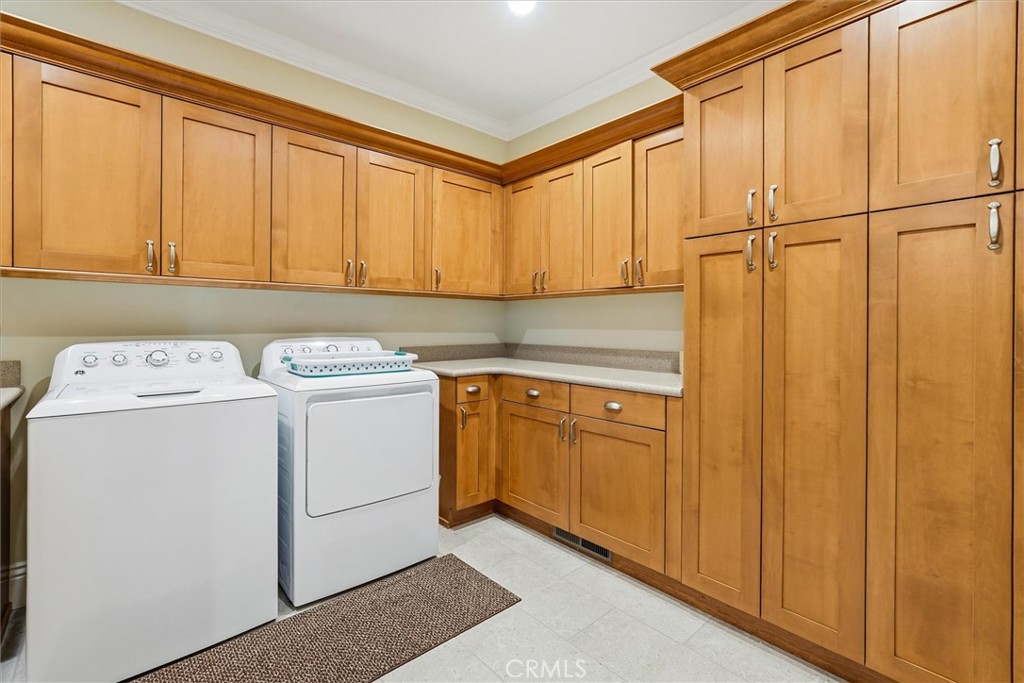 39290 Point, Bass Lake, CA 93604