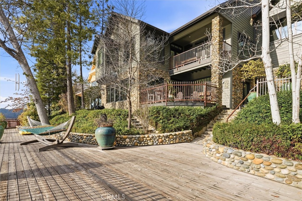 39290 Point, Bass Lake, CA 93604