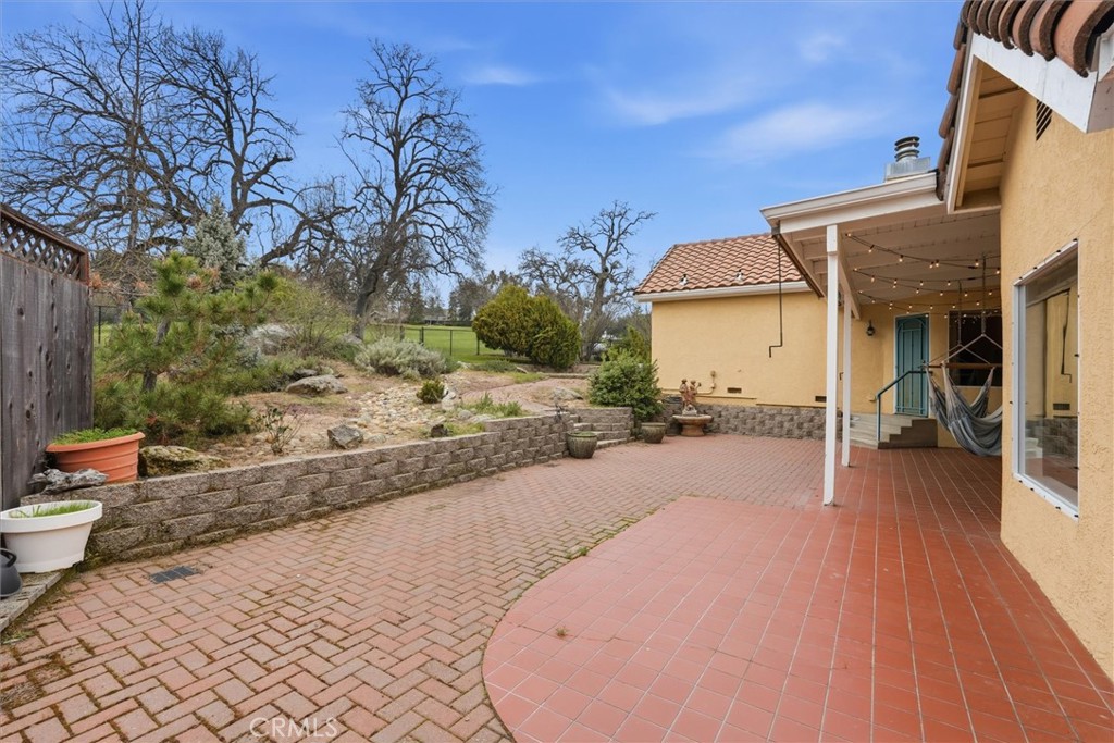 40484 Goldside Dr, Oakhurst, CA 93644