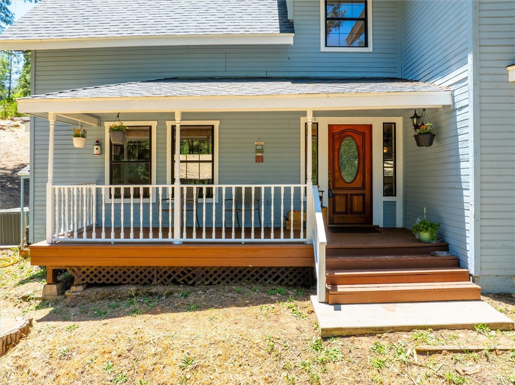 36232 Finegold Creek, North Fork, CA 93643