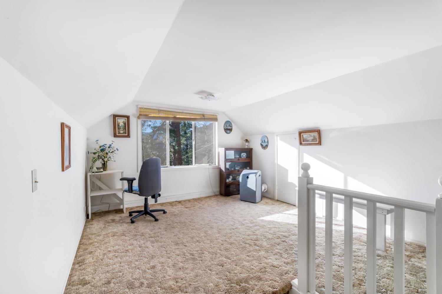 36659 Douglas Ranger Station Rd, North Fork, CA 93643