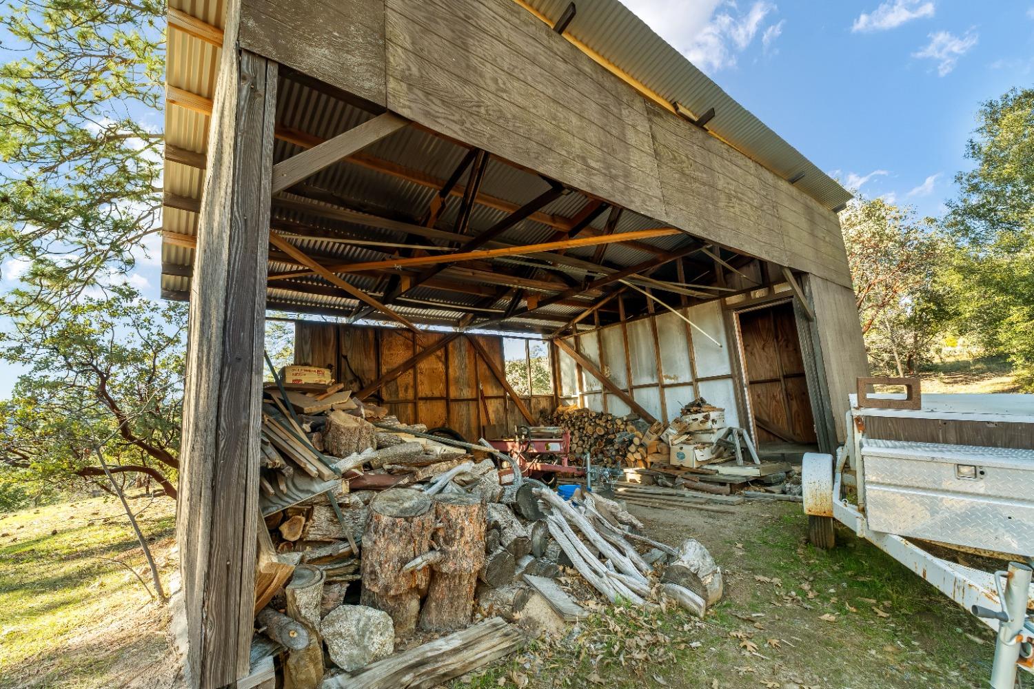36659 Douglas Ranger Station Rd, North Fork, CA 93643