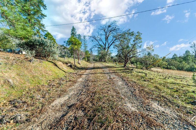 36659 Douglas Ranger Station Rd, North Fork, CA 93643