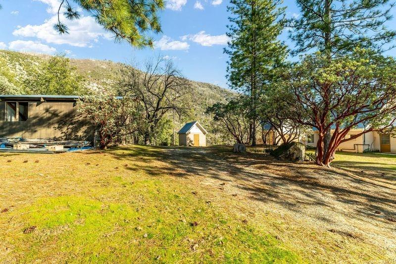 36659 Douglas Ranger Station Rd, North Fork, CA 93643