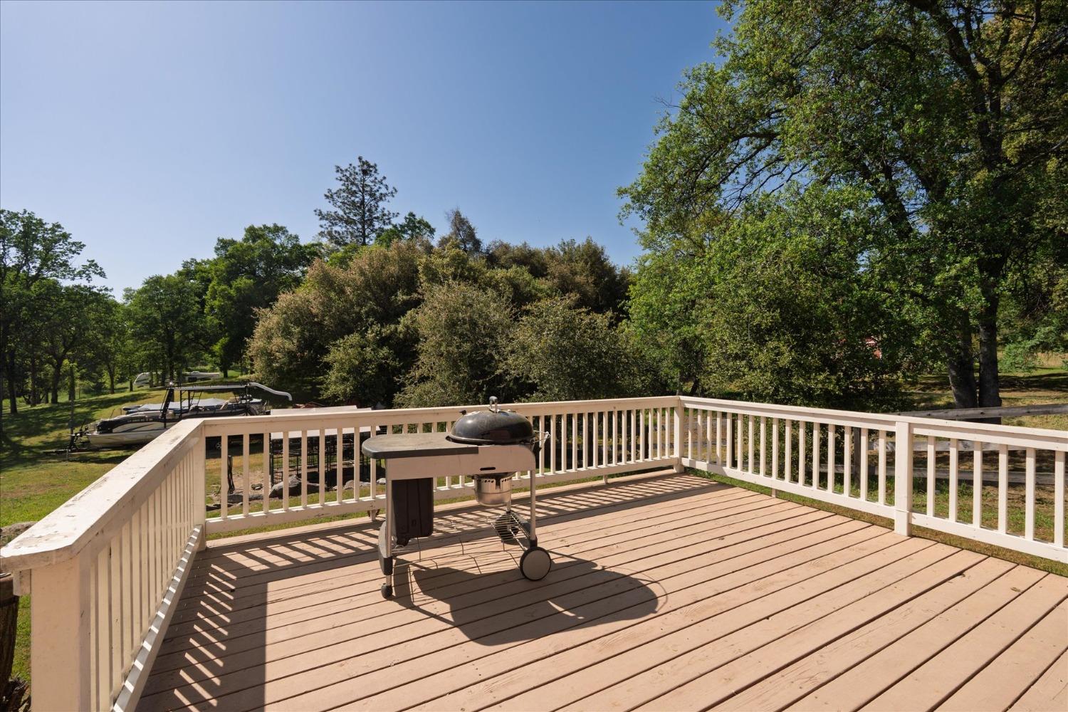 40700 Road 425 A, Oakhurst, CA 93644