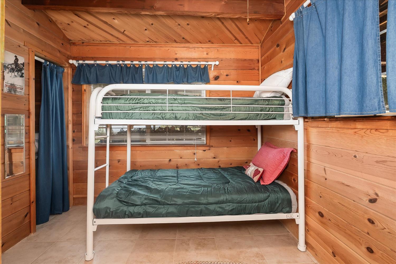 44327 Highway 49, Ahwahnee, CA 93601