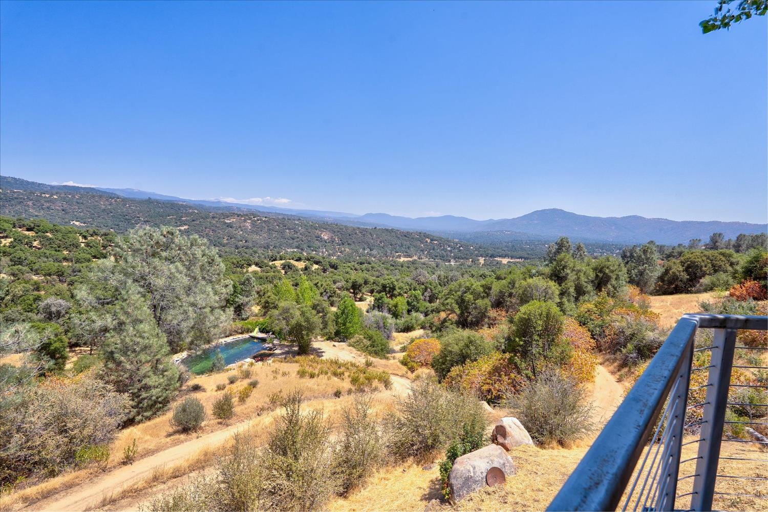 44327 Highway 49, Ahwahnee, CA 93601