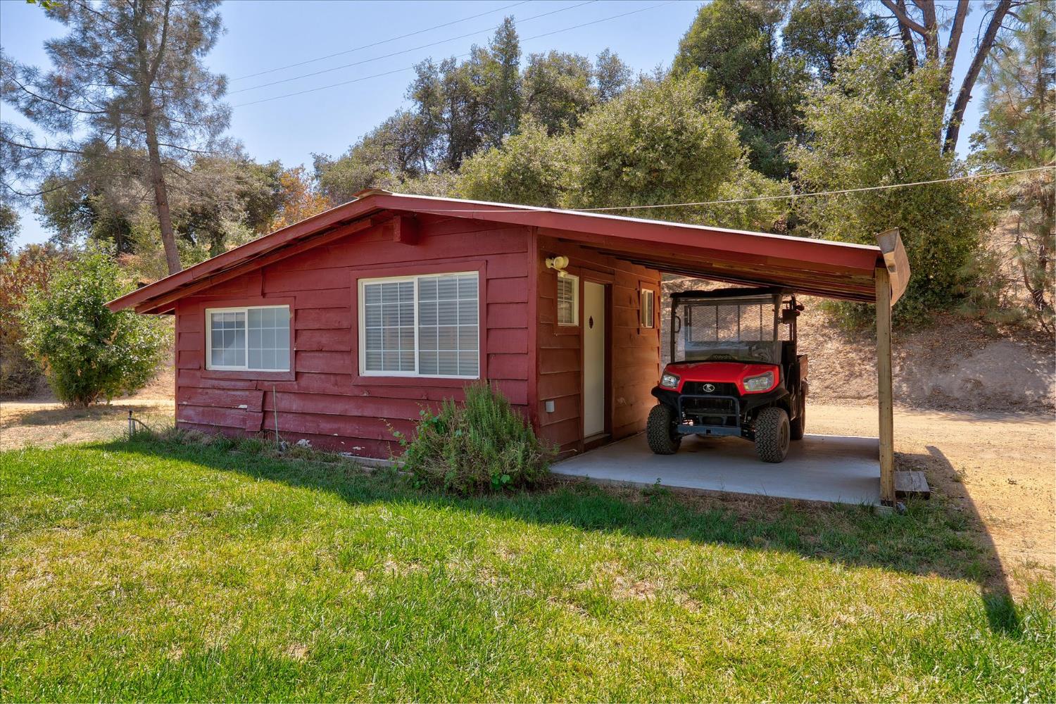 44327 Highway 49, Ahwahnee, CA 93601