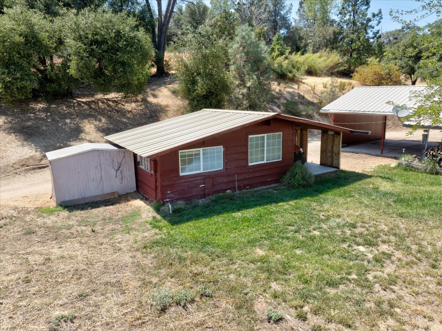 44327 Highway 49, Ahwahnee, CA 93601
