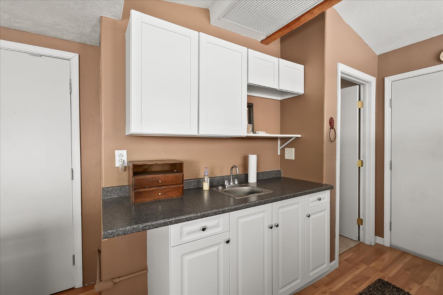 44327 Highway 49, Ahwahnee, CA 93601