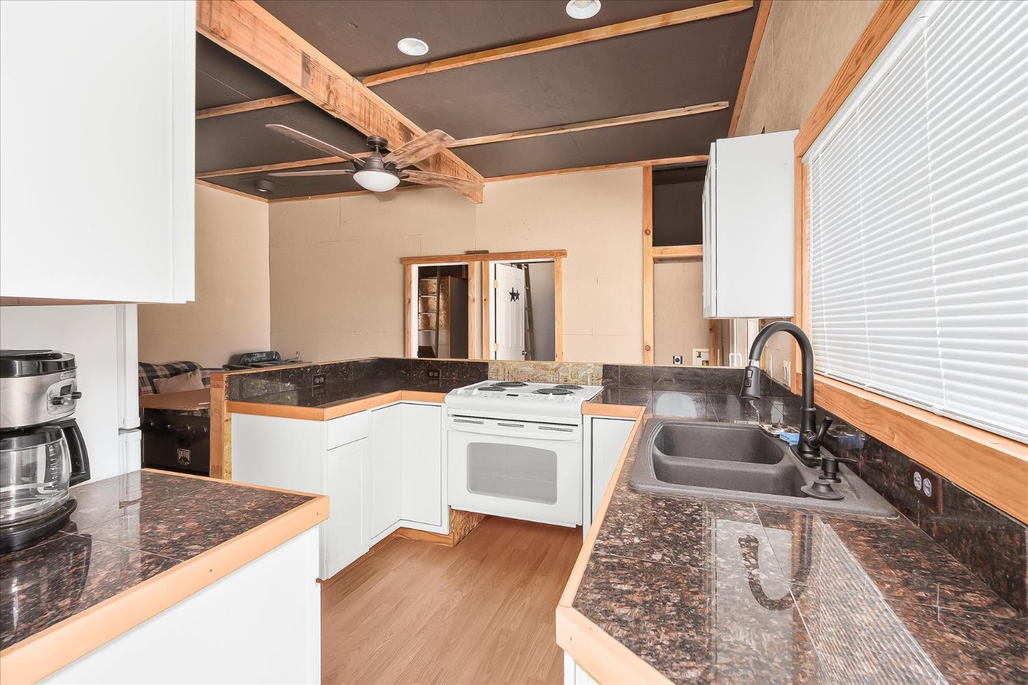 44327 Highway 49, Ahwahnee, CA 93601