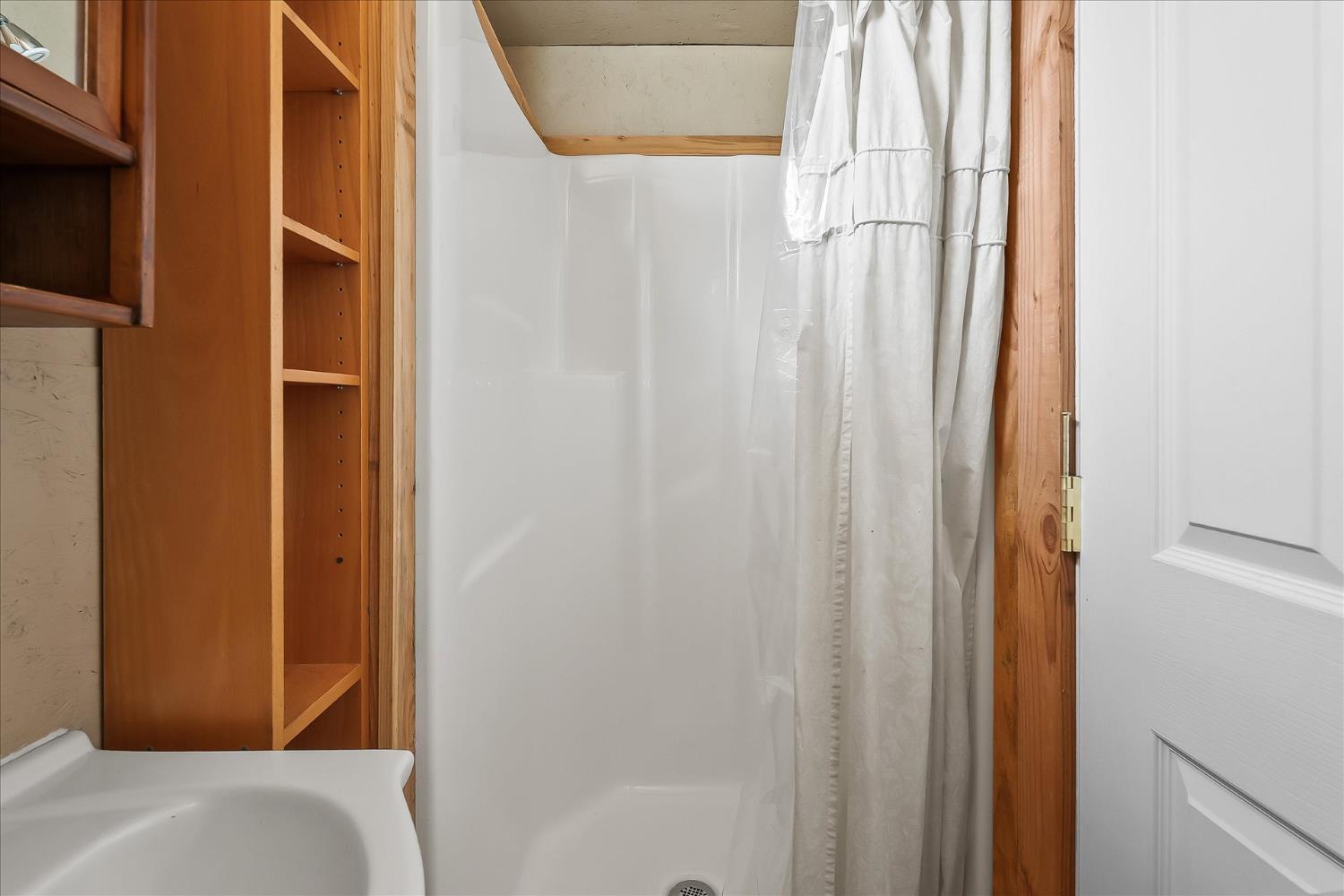 44327 Highway 49, Ahwahnee, CA 93601