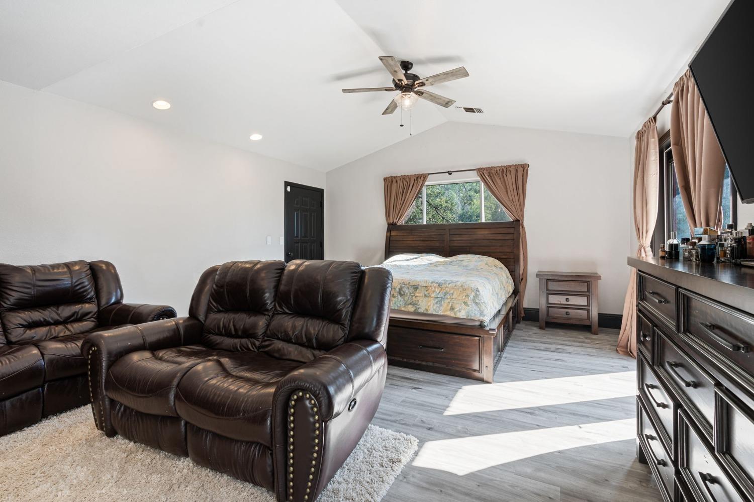 36345 Mudge Ranch Rd, Coarsegold, CA 93614