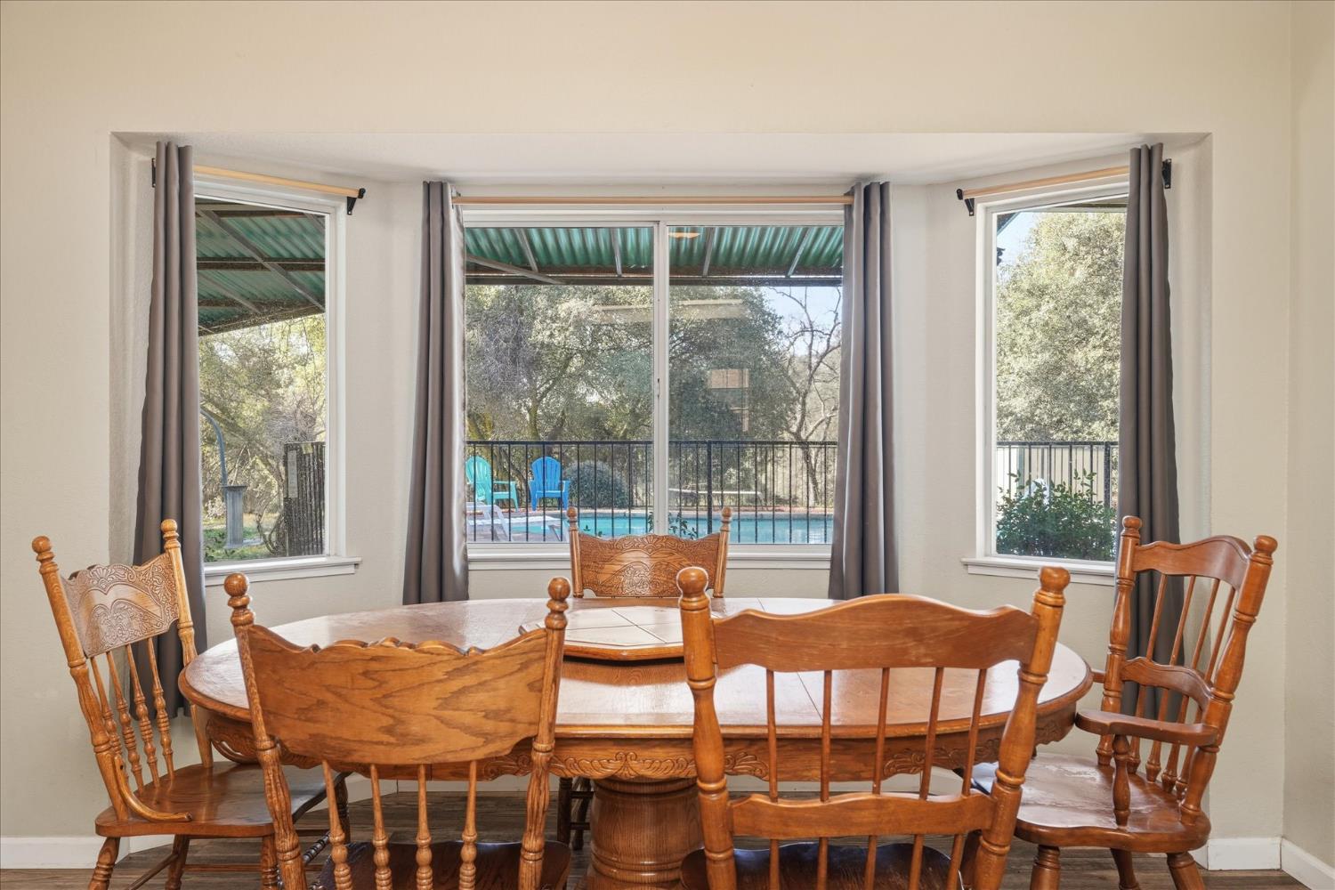 42406 Windy Gap Dr, Ahwahnee, CA 93601