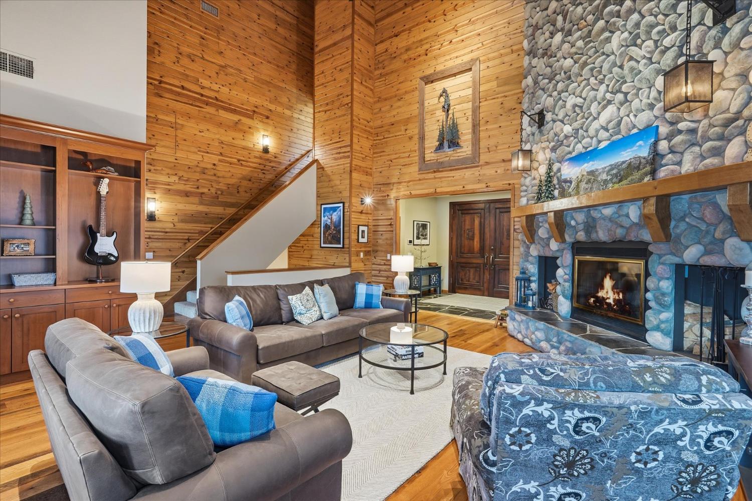 39290 Point, Bass Lake, CA 93604