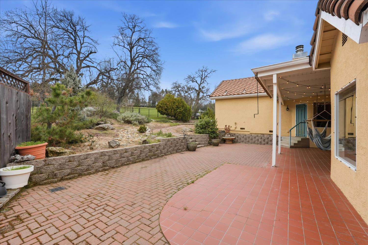 40484 Goldside Dr, Oakhurst, CA 93644