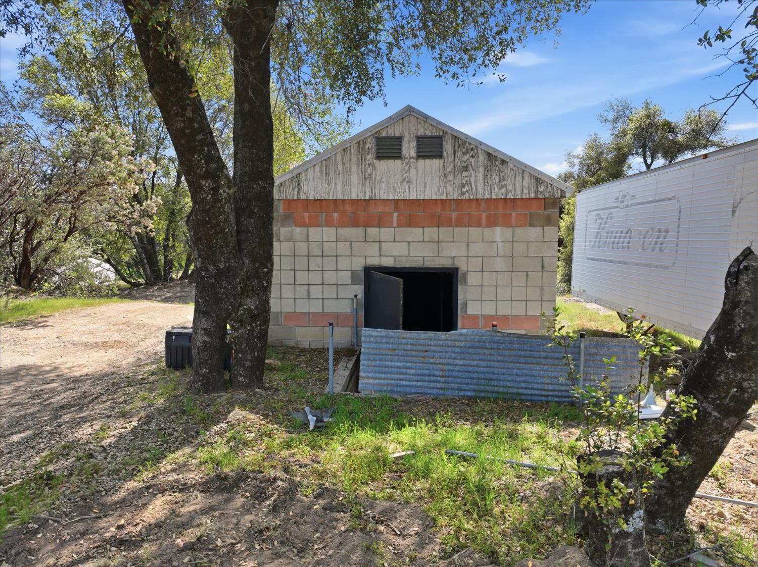 44908 HIghway 49, Ahwahnee, CA 93601