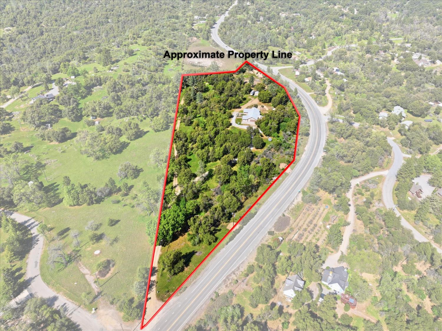 44908 HIghway 49, Ahwahnee, CA 93601