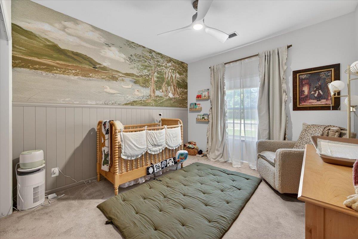 1555 Taylor Ln, Madera, CA 93637