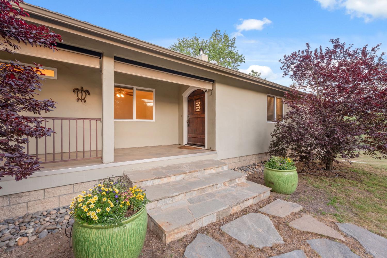 45012 Mockingbird Ln