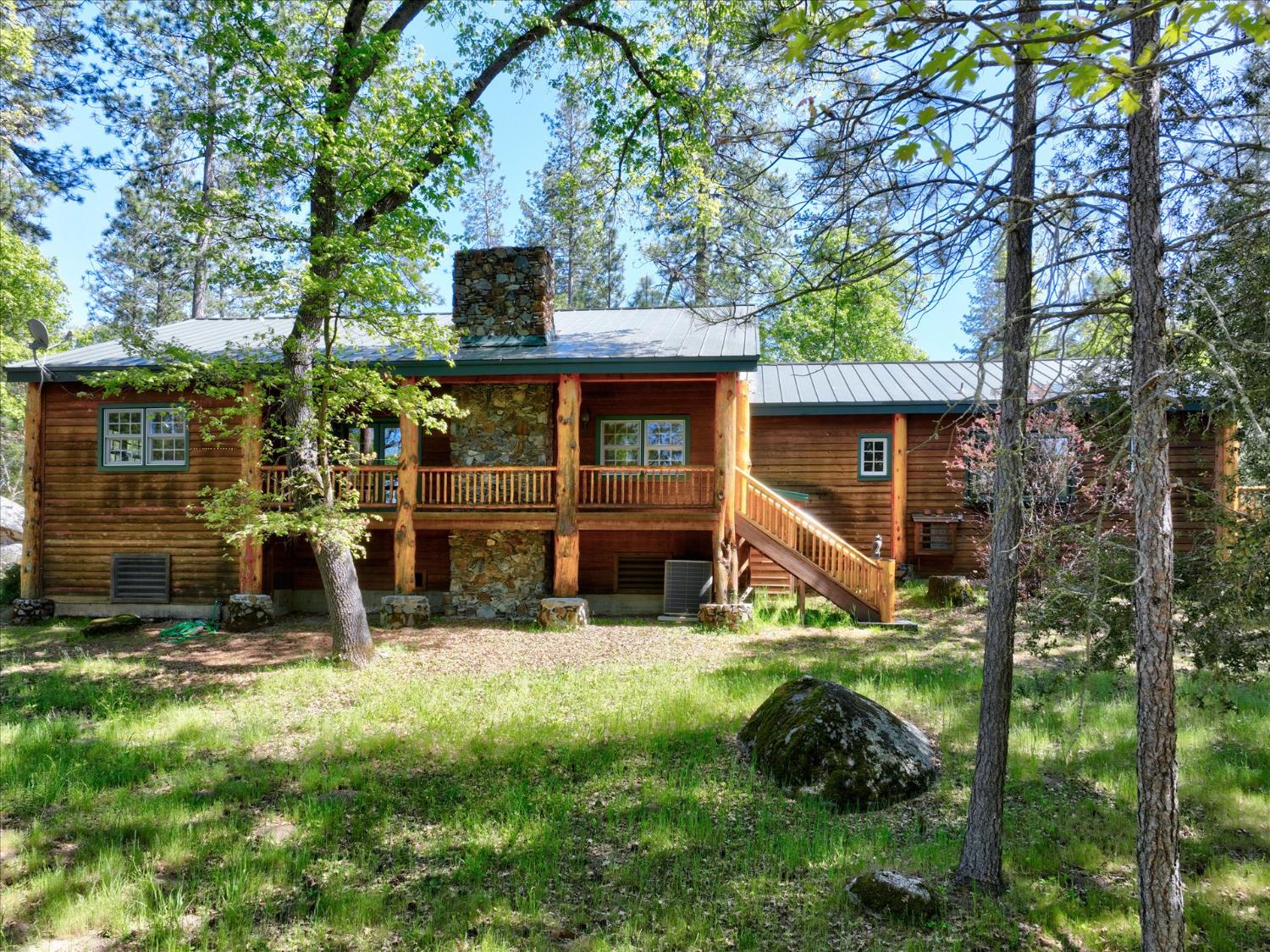 37733 37736 Black Ranch Rd