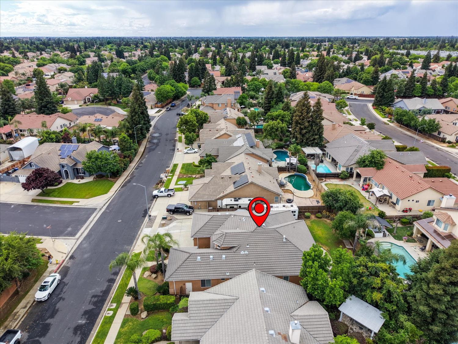 2927 Browning Ave, Clovis, CA 93611