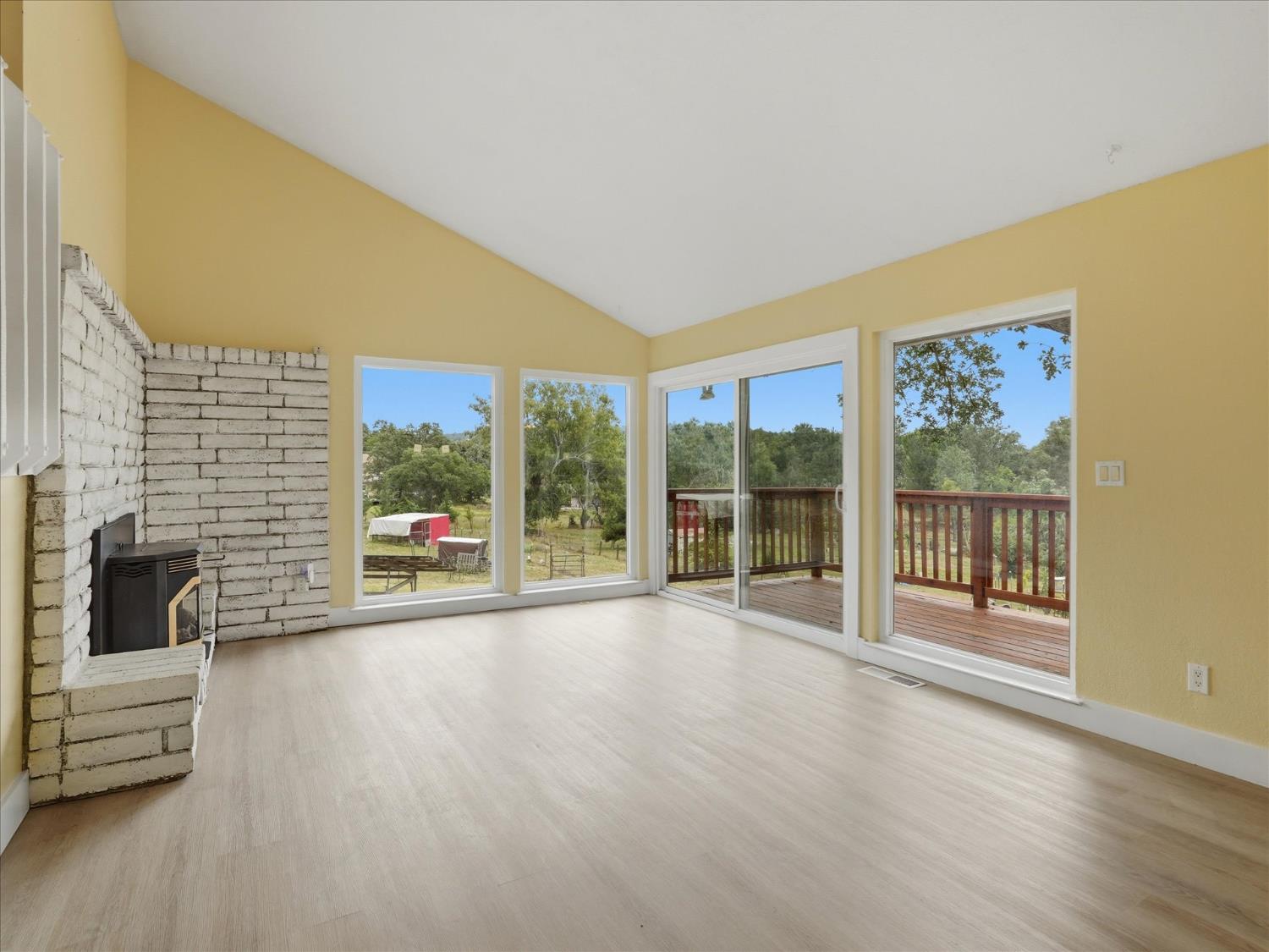 47436 Modoc Rd, Coarsegold, CA 93614